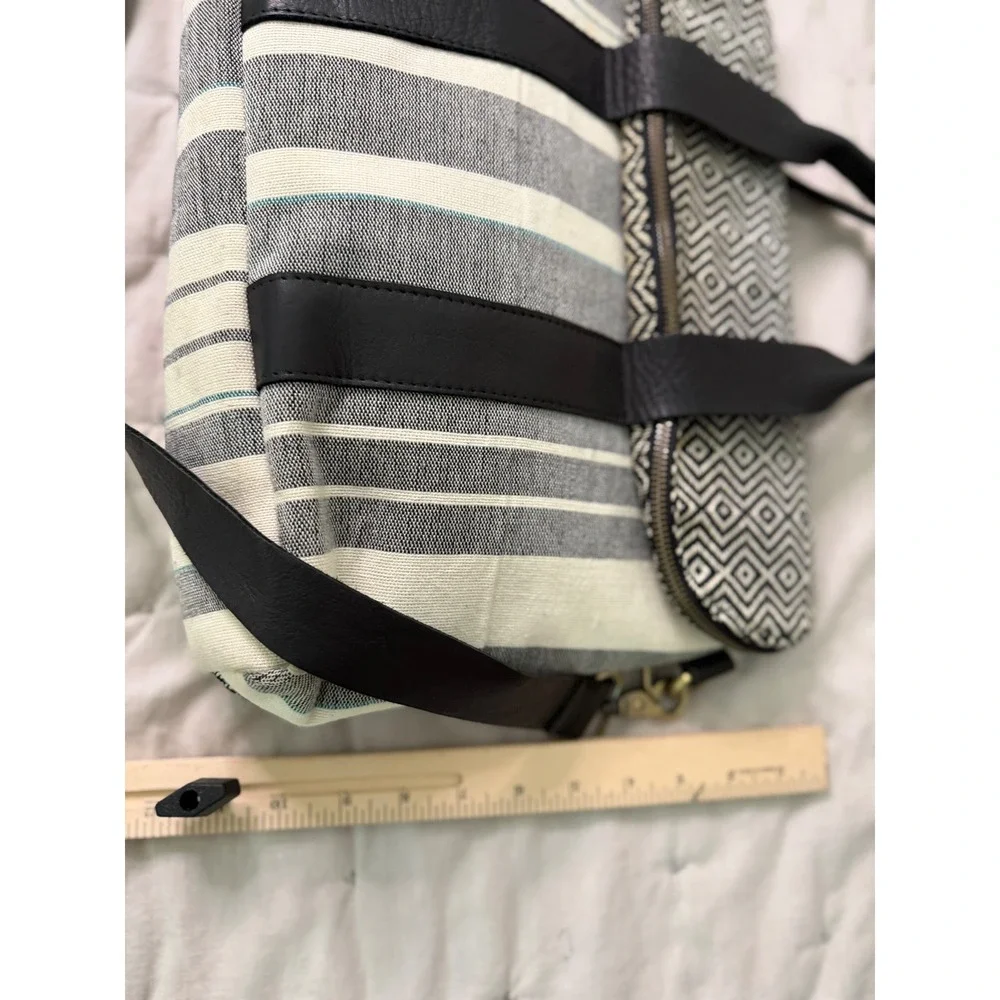 Mercado Global Geometric Stripe Foldover Tote Satchel  Crossbody‎ Vacation MED